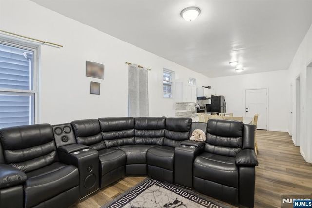 308 Clifton Avenue, Newark, NJ 07104