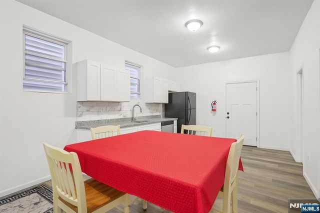 308 Clifton Avenue, Newark, NJ 07104