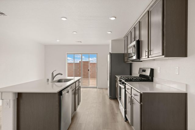 1705 Cowboy Haven Lane NE, Rio Rancho, NM 87144