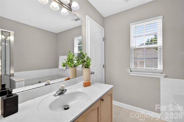 12624 Cardinal Woods Drive, Pineville, NC 28134