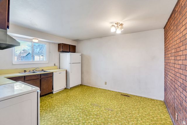 289 W 400 S, Kaysville, UT 84037