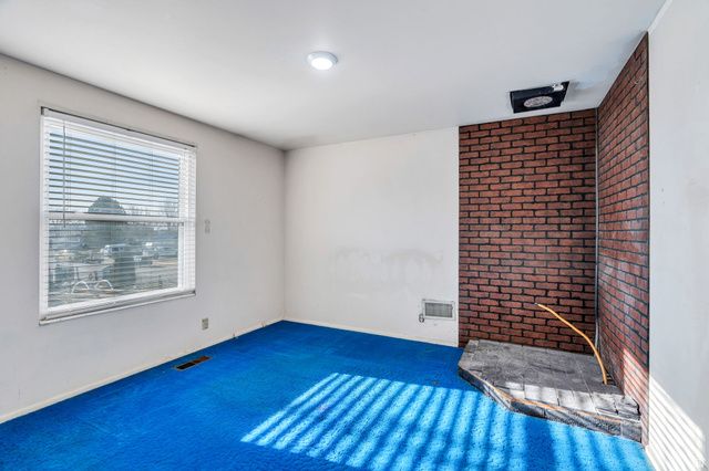 289 W 400 S, Kaysville, UT 84037