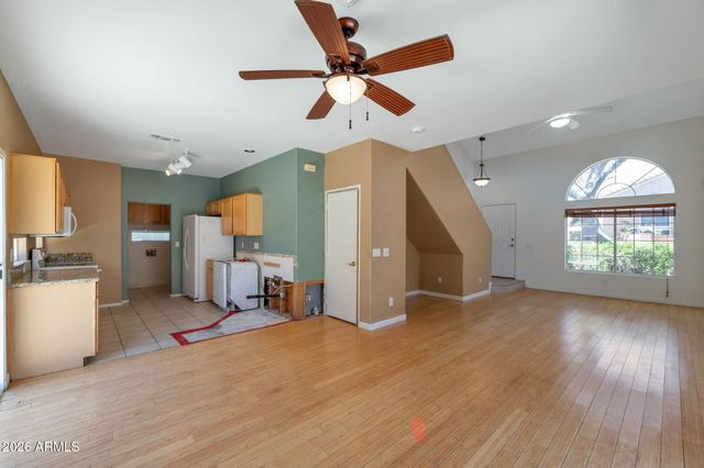 17606 N 17TH Place 1110, Phoenix, AZ 85022