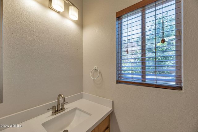 17606 N 17TH Place 1110, Phoenix, AZ 85022