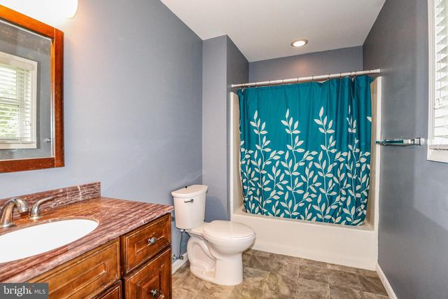 908 SARASOTA DR, Forked River, NJ 08731