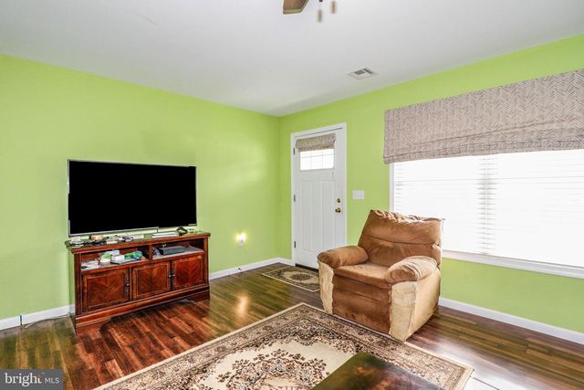 908 SARASOTA DR, Forked River, NJ 08731