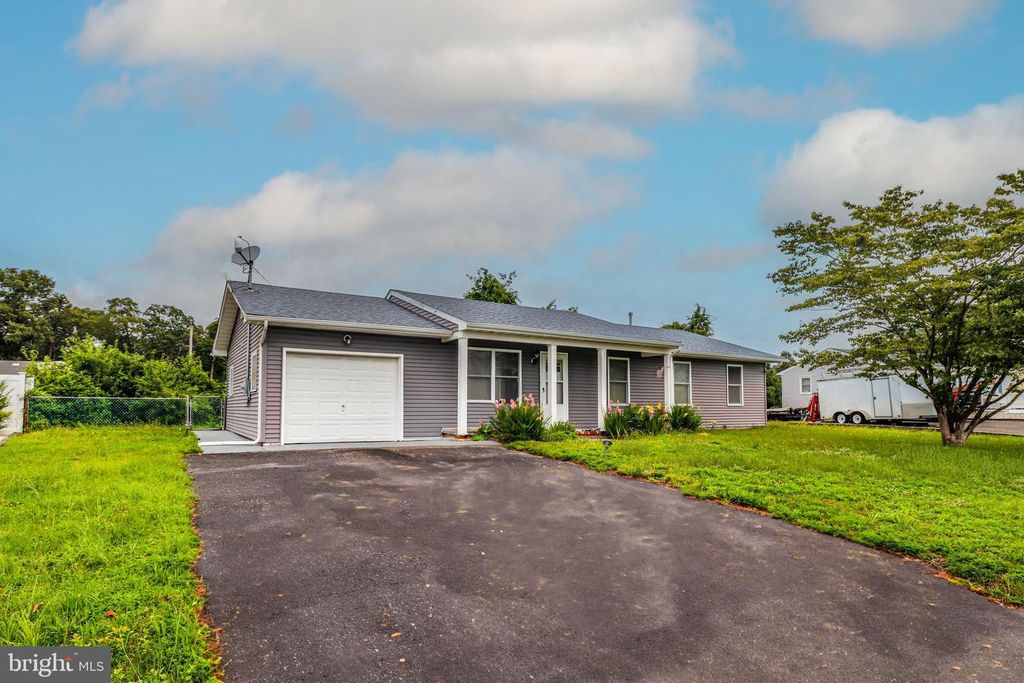 908 SARASOTA DR, Forked River, NJ 08731