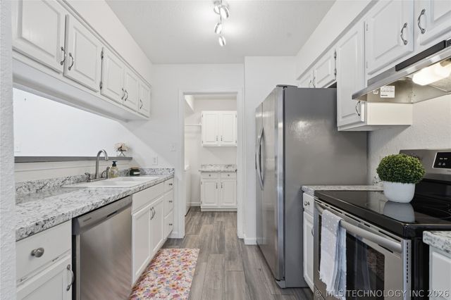 9114 S Urbana Avenue 9B, Tulsa, OK 74137