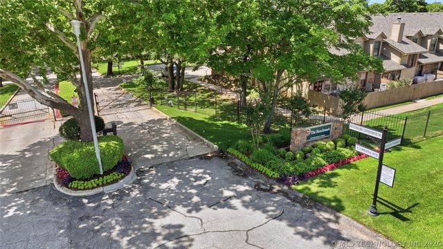 9114 S Urbana Avenue 9B, Tulsa, OK 74137