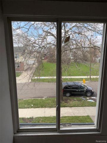 2174 Springle Street, Detroit, MI 48215