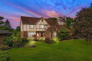 8011 Golfview Court, Columbus, OH 43235