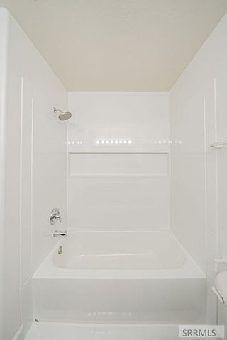 141 Robison Drive, Ammon, ID 83406