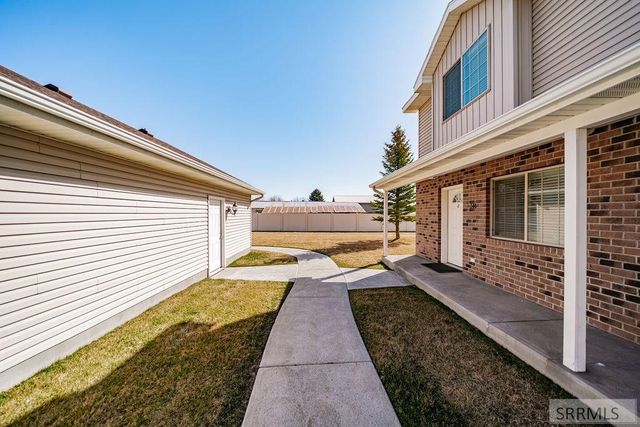 141 Robison Drive, Ammon, ID 83406