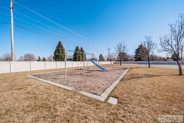 141 Robison Drive, Ammon, ID 83406