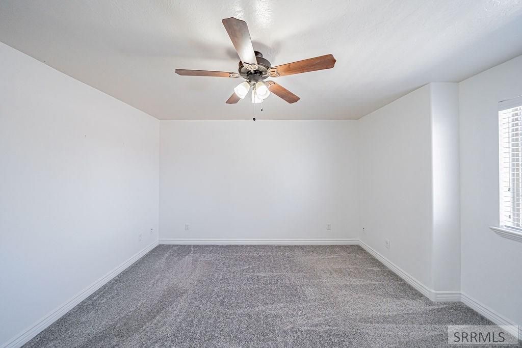 Image 22 of property listing at 141 Robison Drive, Ammon, ID 83406