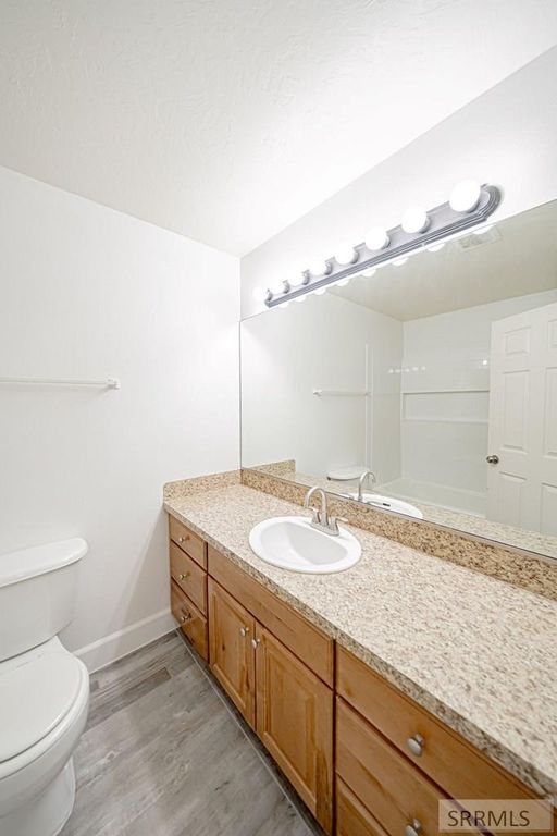 Image 24 of property listing at 141 Robison Drive, Ammon, ID 83406