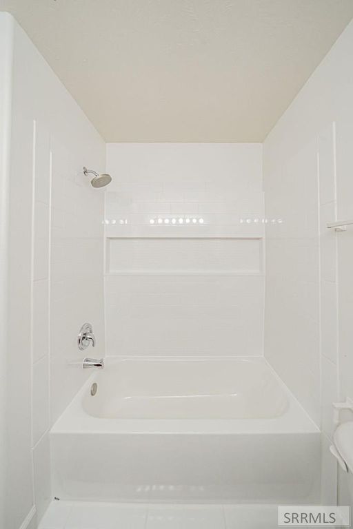 Image 25 of property listing at 141 Robison Drive, Ammon, ID 83406