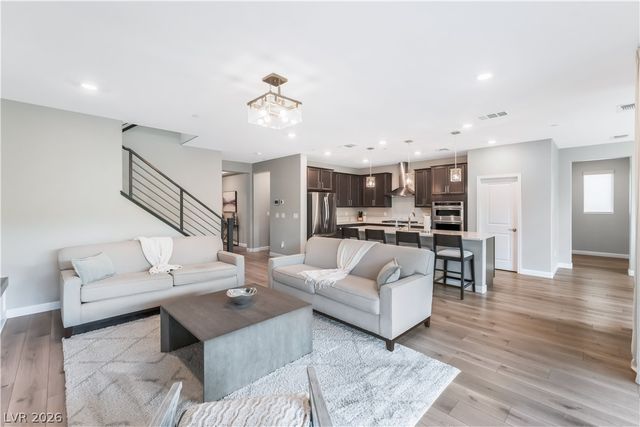 8601 Rockyfall Street, Las Vegas, NV 89166