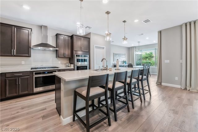 8601 Rockyfall Street, Las Vegas, NV 89166