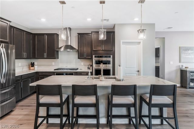 8601 Rockyfall Street, Las Vegas, NV 89166