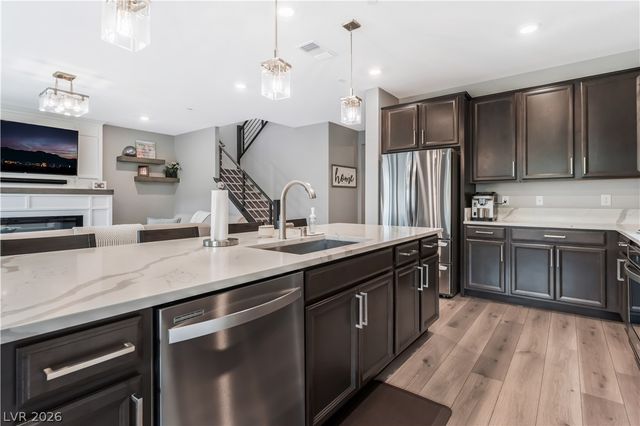 8601 Rockyfall Street, Las Vegas, NV 89166