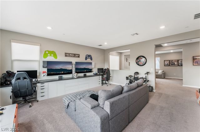 8601 Rockyfall Street, Las Vegas, NV 89166