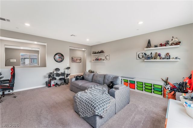 8601 Rockyfall Street, Las Vegas, NV 89166