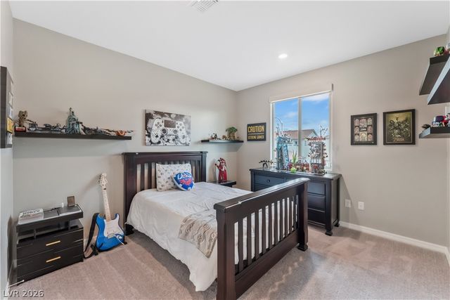 8601 Rockyfall Street, Las Vegas, NV 89166