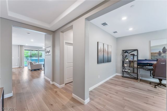 8601 Rockyfall Street, Las Vegas, NV 89166