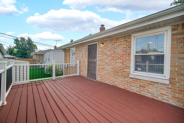 4945 Washington Street, Gary, IN 46408