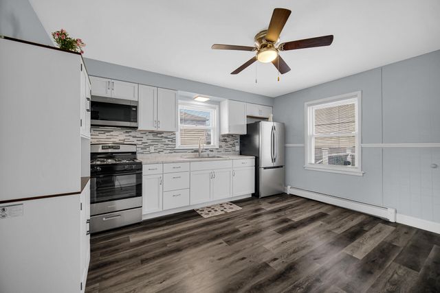 4945 Washington Street, Gary, IN 46408