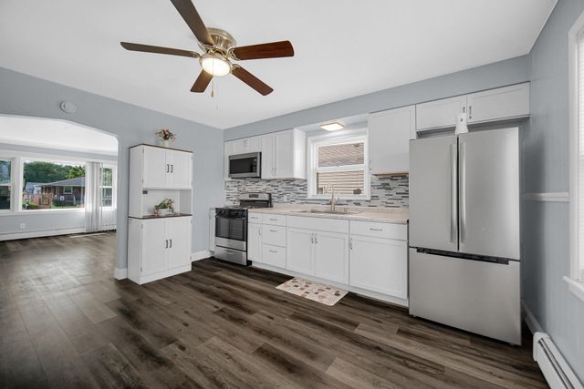 4945 Washington Street, Gary, IN 46408