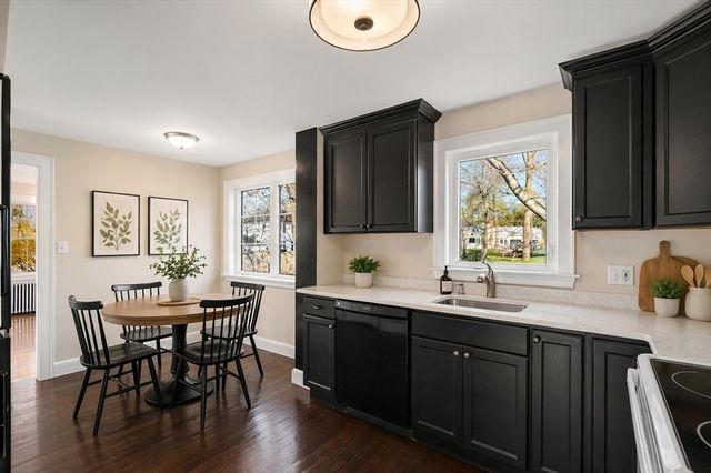 43 3rd St, Norwood, MA 02062