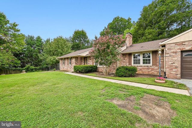 6100 PEMBROOK ST, Frederick, MD 21704