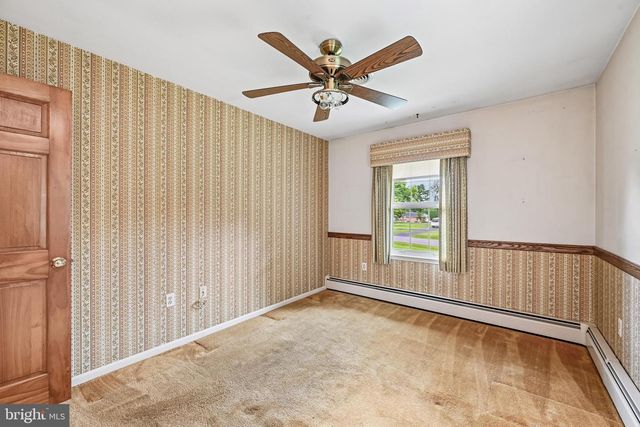 6100 PEMBROOK ST, Frederick, MD 21704