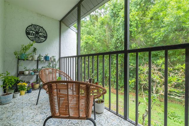 1326 PINE RIDGE CIRCLE E G2, Tarpon Springs, FL 34688