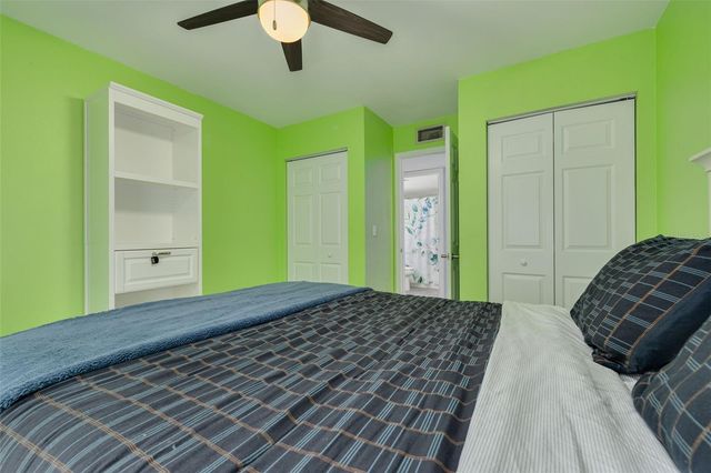 1326 PINE RIDGE CIRCLE E G2, Tarpon Springs, FL 34688