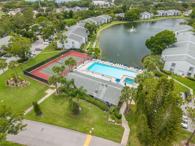 1326 PINE RIDGE CIRCLE E G2, Tarpon Springs, FL 34688