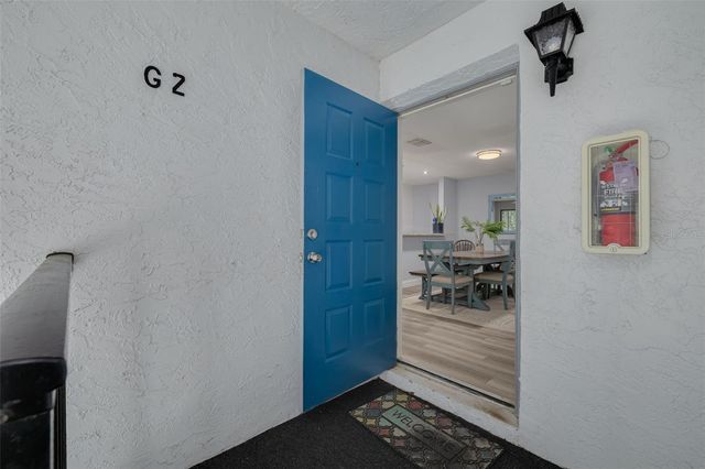 1326 PINE RIDGE CIRCLE E G2, Tarpon Springs, FL 34688