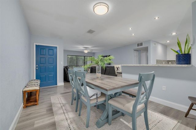 1326 PINE RIDGE CIRCLE E G2, Tarpon Springs, FL 34688