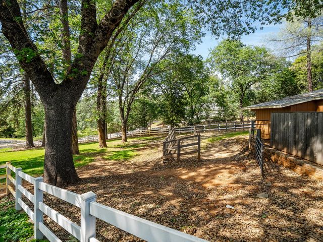 6460 Claim St, Placerville, CA 95667