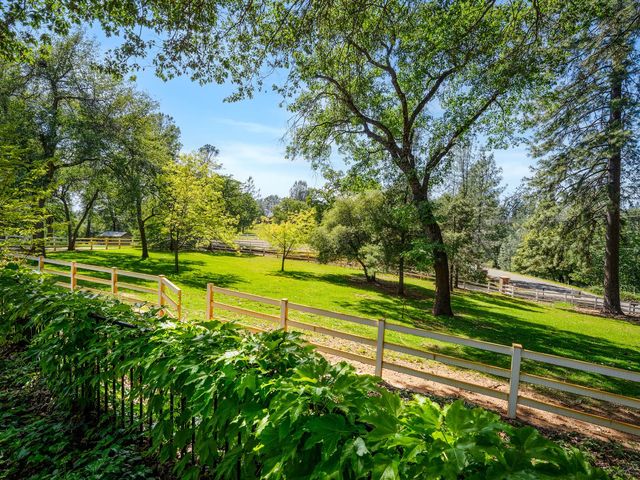 6460 Claim St, Placerville, CA 95667