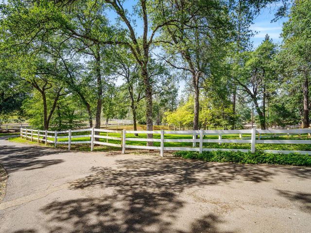 6460 Claim St, Placerville, CA 95667
