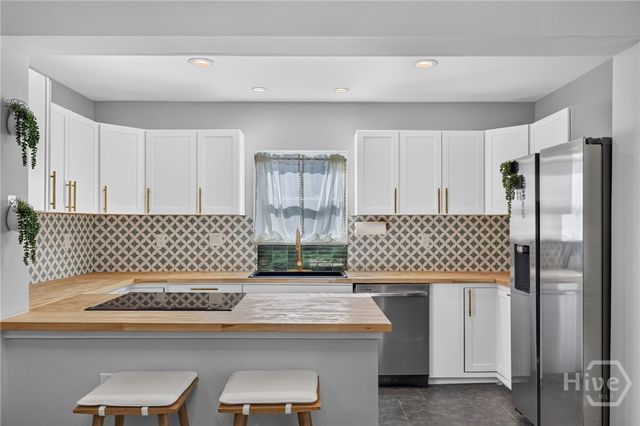 1332 E 39TH & 2205 Ash Street, Savannah, GA 31404