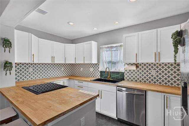 1332 E 39TH & 2205 Ash Street, Savannah, GA 31404