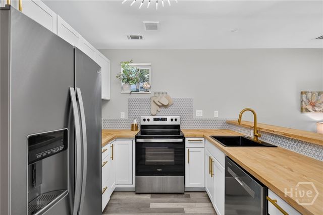 1332 E 39TH & 2205 Ash Street, Savannah, GA 31404