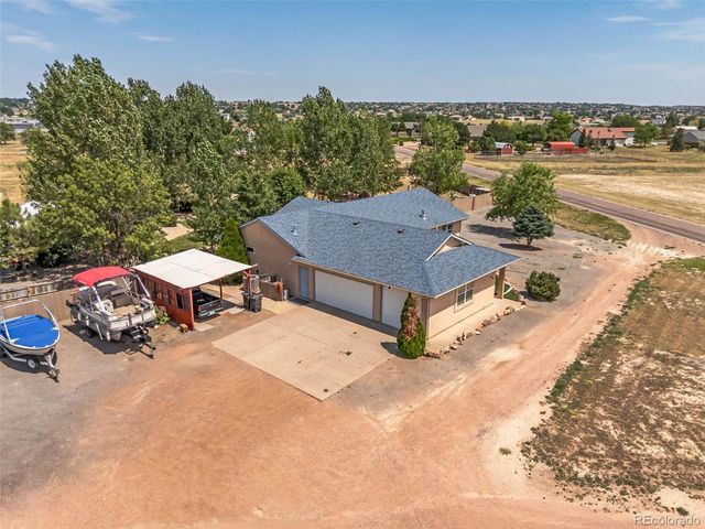 886 S Camino De Bravo, Pueblo, CO 81007