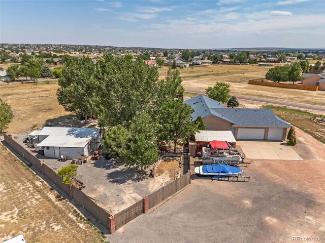 886 S Camino De Bravo, Pueblo, CO 81007