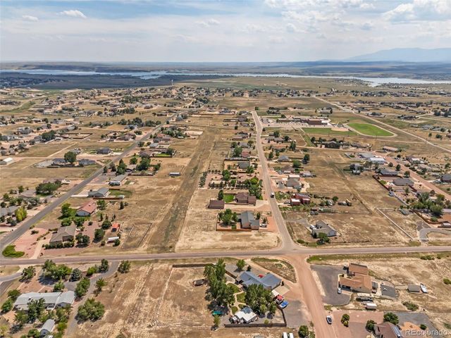 886 S Camino De Bravo, Pueblo, CO 81007