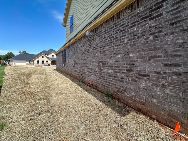 4528 Maple Ridge Drive, Edmond, OK 73034